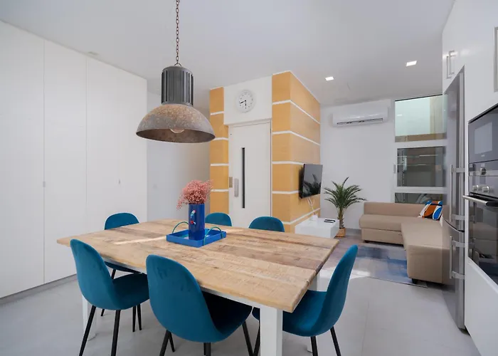 Fahana Canteras Las Palmas